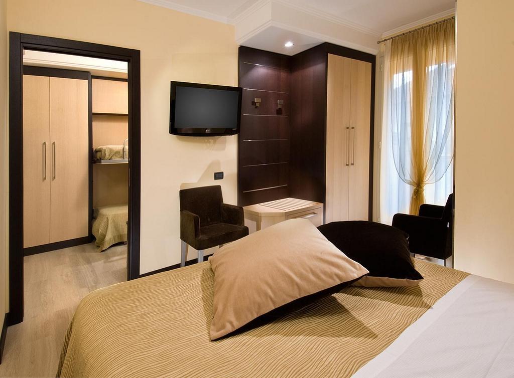 Hotel Imperial Σαν Μπενεντέτο ντελ Τρόντο Δωμάτιο φωτογραφία
