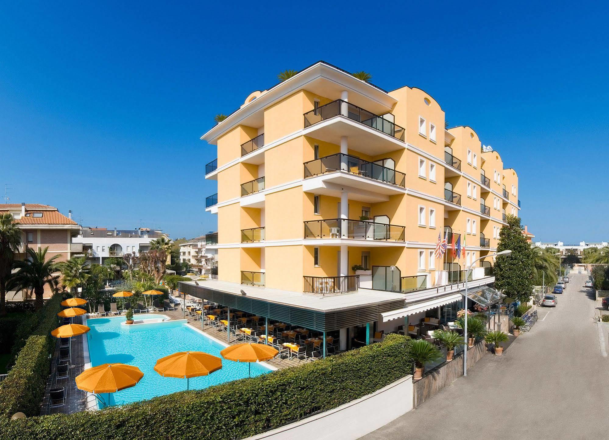 Hotel Imperial Σαν Μπενεντέτο ντελ Τρόντο Εξωτερικό φωτογραφία