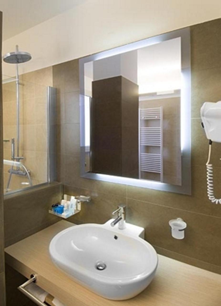 Hotel Imperial Σαν Μπενεντέτο ντελ Τρόντο Δωμάτιο φωτογραφία